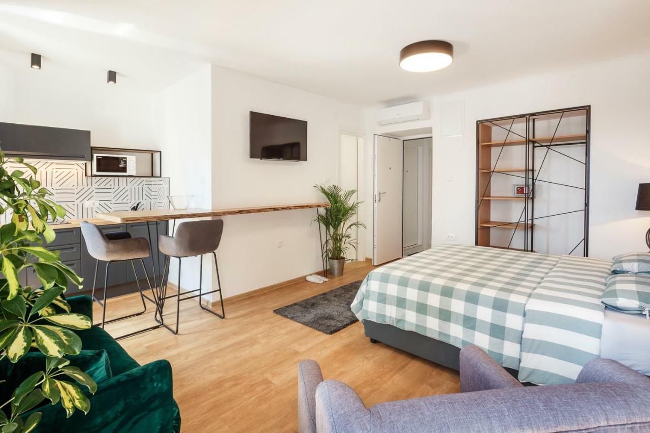 Central Rijeka Apartments Ciottina 24 Экстерьер фото